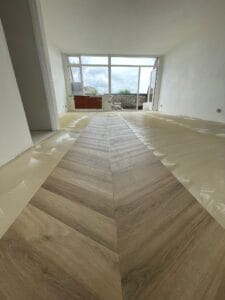 Hongaars Punt 5 225x300