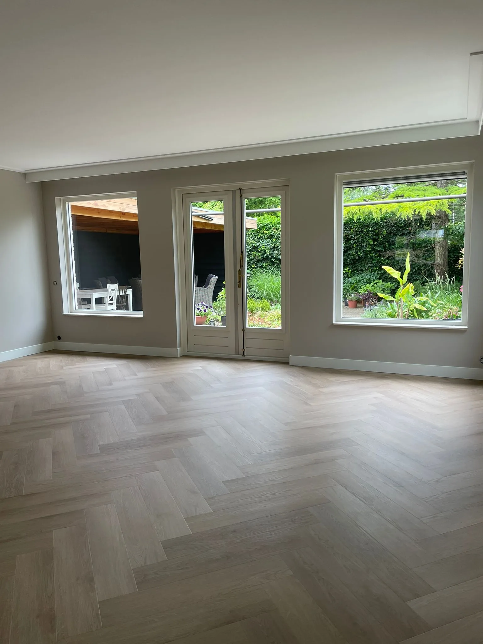 Van Perzië interieur B.V. Visgraat Vloeren 17