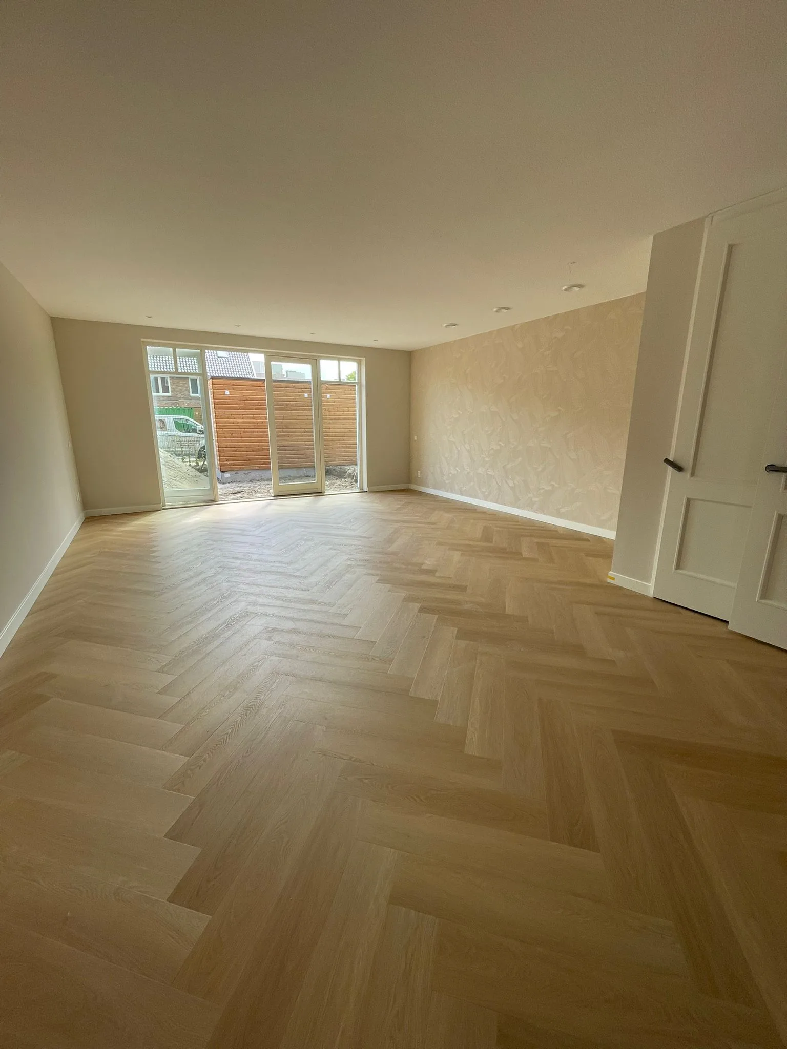 Van Perzië interieur B.V. Visgraat Vloeren 8